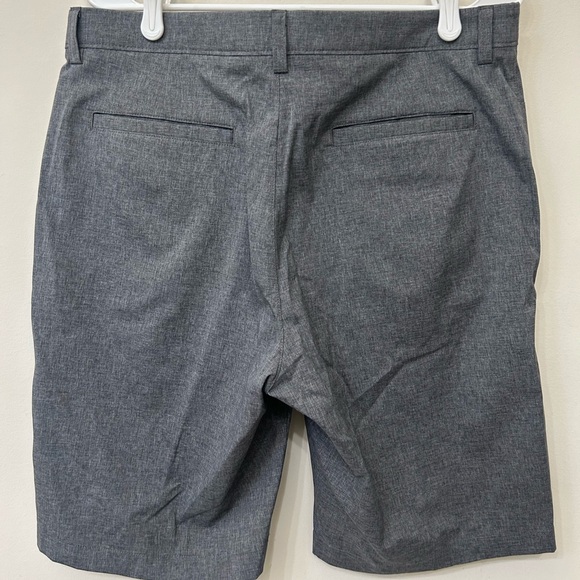 Men’s Golf Shorts PGA Tour size 34 - Picture 2 of 3